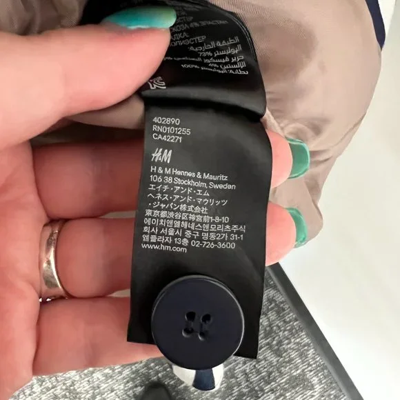 H&M Fitted Striped Blazer - Picture 7 of 10